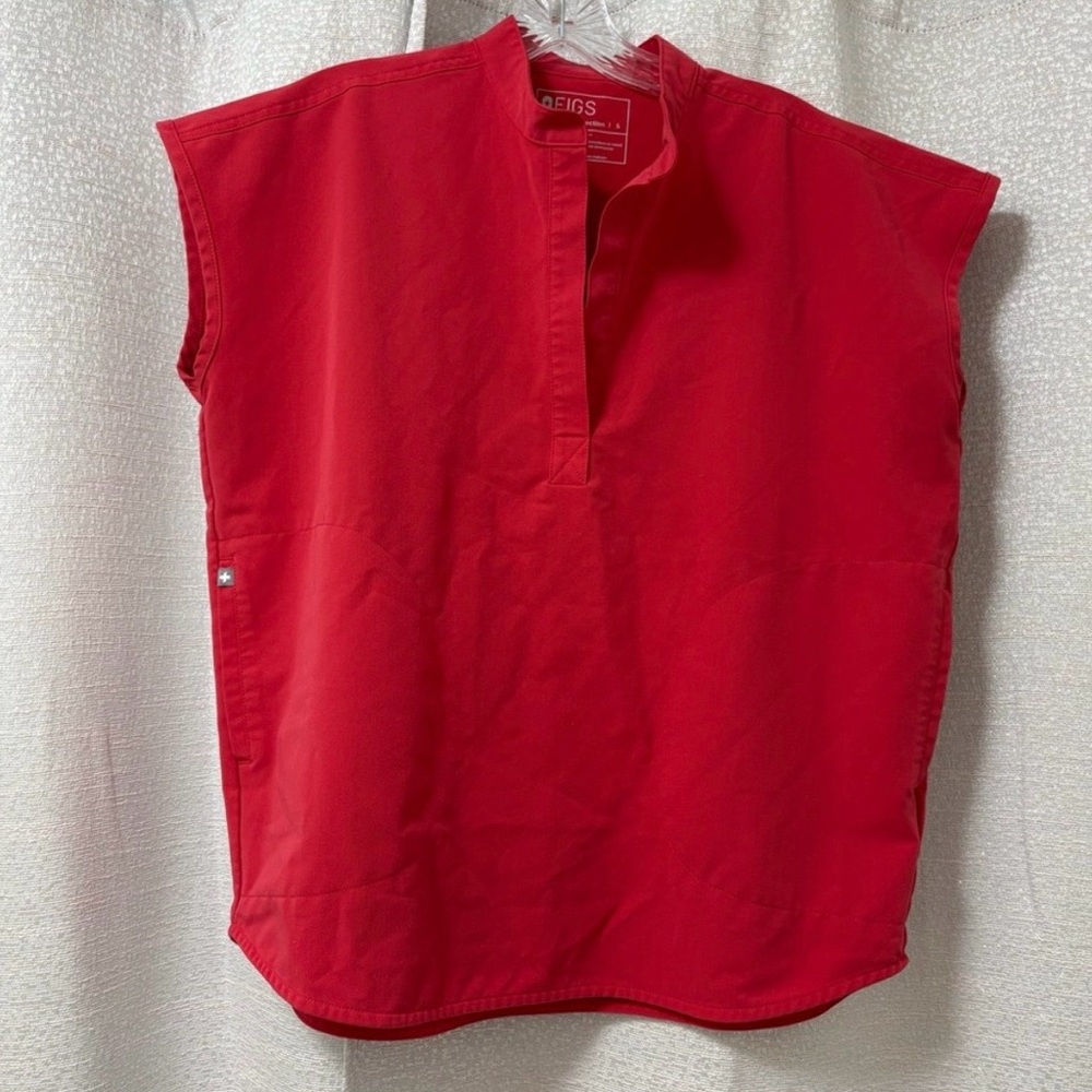 Figs Women's Short Sleeve Rafaela top size small